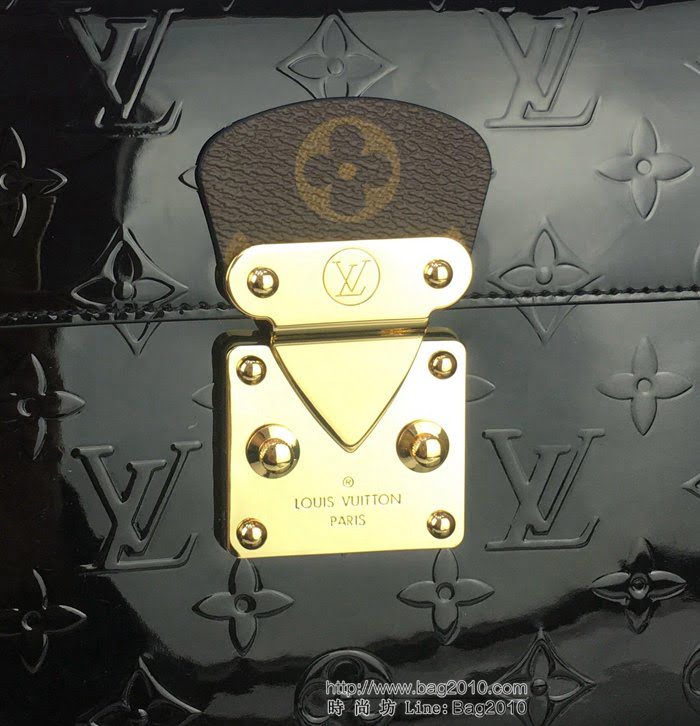 路易威登LV 女包漆皮 頂級原單 M90373 Monogram Vernis漆面牛皮 Spring Street手袋 風格百搭 手提肩背斜挎包  YDH2585